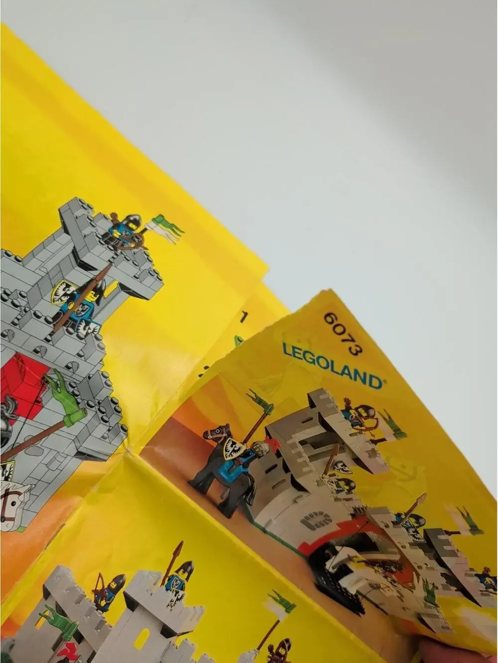 Lego Castle Black Knight's Castle (6073) Instruction Booklet Only (See Pics)